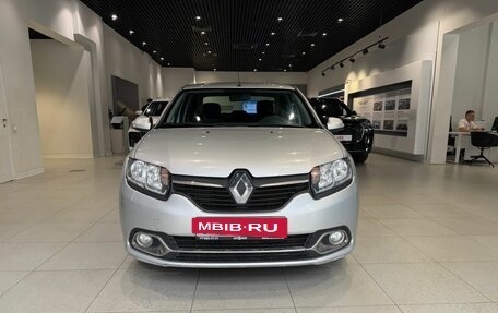 Renault Logan II, 2014 год, 709 000 рублей, 2 фотография