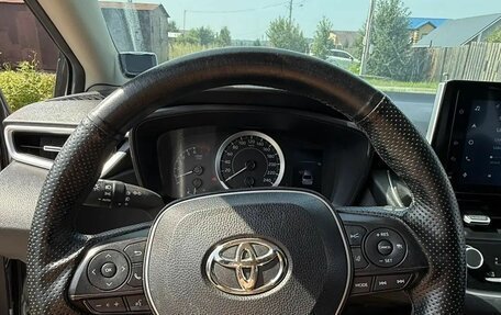 Toyota Corolla, 2022 год, 2 050 000 рублей, 10 фотография