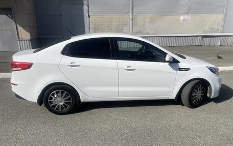 KIA Rio III рестайлинг, 2016 год, 950 000 рублей, 4 фотография