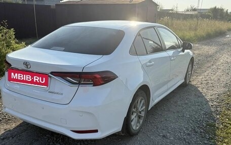 Toyota Corolla, 2022 год, 2 050 000 рублей, 8 фотография