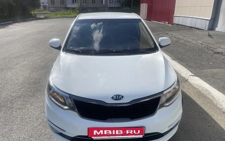 KIA Rio III рестайлинг, 2016 год, 950 000 рублей, 9 фотография