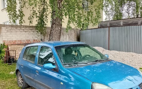 Renault Clio III, 2002 год, 100 000 рублей, 3 фотография