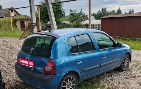 Renault Clio III, 2002 год, 100 000 рублей, 2 фотография