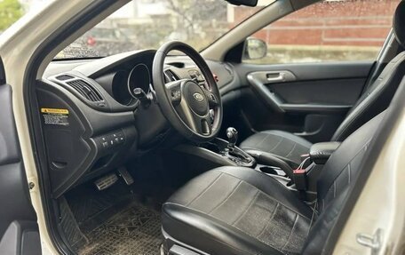 KIA Cerato III, 2011 год, 898 000 рублей, 8 фотография