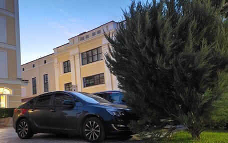 Opel Astra J, 2012 год, 850 000 рублей, 2 фотография