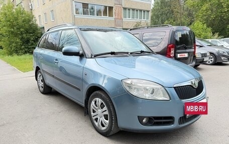 Skoda Fabia II, 2008 год, 400 000 рублей, 3 фотография