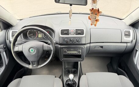 Skoda Fabia II, 2008 год, 400 000 рублей, 9 фотография