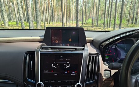 Toyota Crown, 2018 год, 3 150 000 рублей, 9 фотография