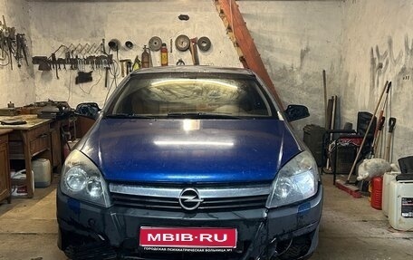 Opel Astra H, 2005 год, 220 000 рублей, 1 фотография