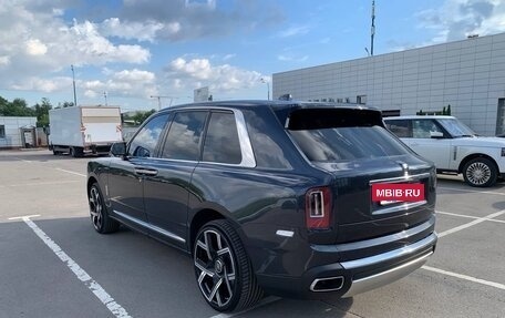 Rolls-Royce Cullinan, 2019 год, 14 000 000 рублей, 8 фотография
