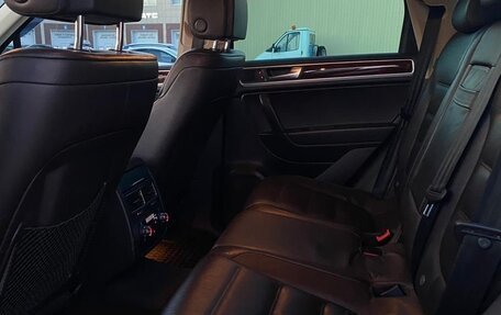 Volkswagen Touareg III, 2010 год, 2 100 000 рублей, 11 фотография