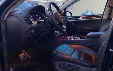 Volkswagen Touareg III, 2010 год, 2 100 000 рублей, 8 фотография