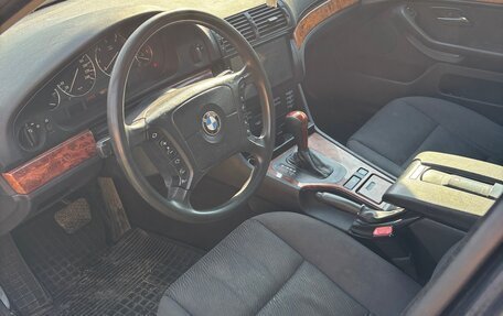 BMW 5 серия, 2000 год, 650 000 рублей, 7 фотография