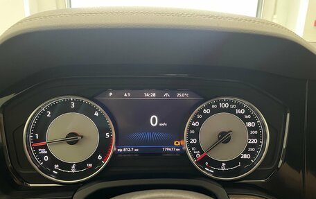 Volkswagen Touareg III, 2020 год, 4 890 000 рублей, 21 фотография