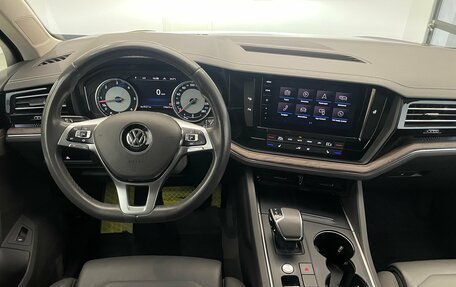 Volkswagen Touareg III, 2020 год, 4 890 000 рублей, 16 фотография
