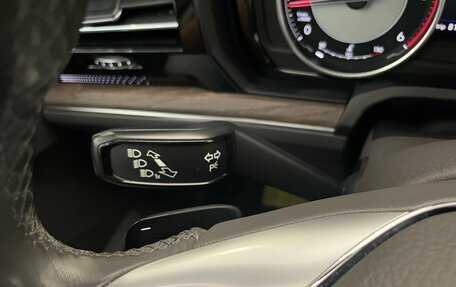 Volkswagen Touareg III, 2020 год, 4 890 000 рублей, 19 фотография