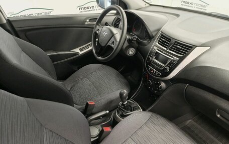 Hyundai Solaris II рестайлинг, 2015 год, 960 000 рублей, 10 фотография