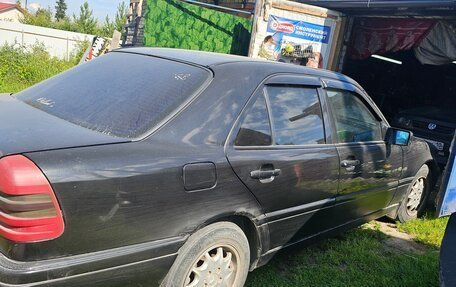 Mercedes-Benz C-Класс, 1996 год, 300 000 рублей, 3 фотография