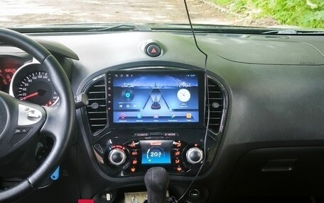 Nissan Juke II, 2011 год, 900 000 рублей, 11 фотография