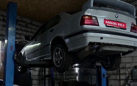 BMW 3 серия, 1995 год, 370 000 рублей, 5 фотография