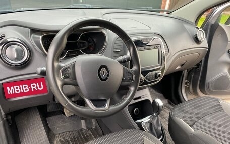 Renault Kaptur I рестайлинг, 2019 год, 1 660 000 рублей, 9 фотография