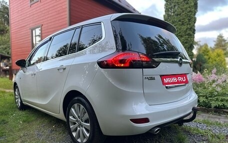 Opel Zafira C рестайлинг, 2014 год, 1 250 000 рублей, 6 фотография
