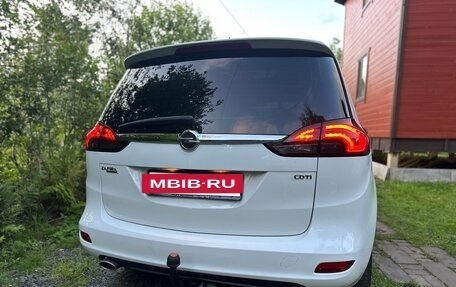 Opel Zafira C рестайлинг, 2014 год, 1 250 000 рублей, 7 фотография