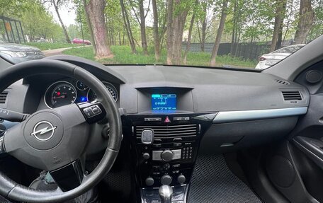 Opel Astra H, 2008 год, 370 000 рублей, 24 фотография