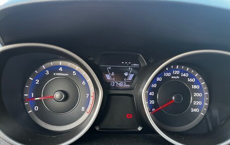Hyundai Elantra V, 2013 год, 850 000 рублей, 9 фотография