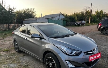Hyundai Elantra V, 2013 год, 850 000 рублей, 7 фотография