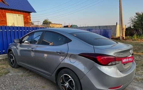 Hyundai Elantra V, 2013 год, 850 000 рублей, 3 фотография