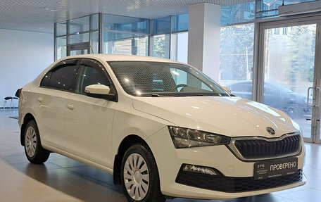 Skoda Rapid II, 2021 год, 1 420 000 рублей, 3 фотография