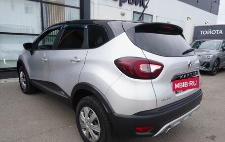 Renault Kaptur I рестайлинг, 2019 год, 1 300 000 рублей, 7 фотография