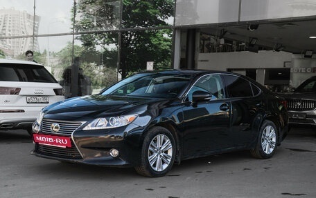 Lexus ES VII, 2012 год, 1 800 000 рублей, 2 фотография