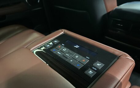 Lexus LX III, 2018 год, 10 794 000 рублей, 27 фотография