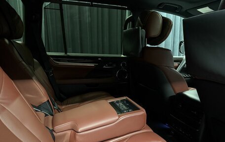 Lexus LX III, 2018 год, 10 794 000 рублей, 26 фотография