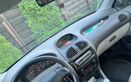 Peugeot 206, 2004 год, 140 000 рублей, 17 фотография