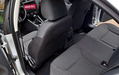 Volkswagen Jetta VI, 2013 год, 819 000 рублей, 10 фотография