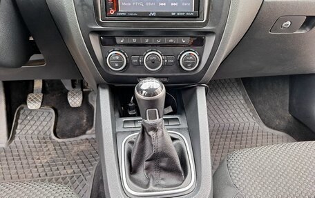 Volkswagen Jetta VI, 2013 год, 819 000 рублей, 17 фотография