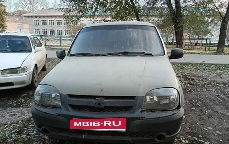 Chevrolet Niva I рестайлинг, 2010 год, 300 000 рублей, 2 фотография