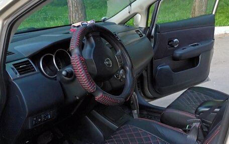 Nissan Tiida, 2013 год, 990 000 рублей, 10 фотография