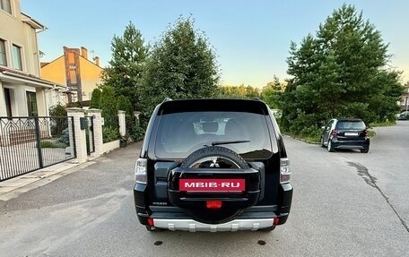 Mitsubishi Pajero IV, 2012 год, 2 490 000 рублей, 3 фотография
