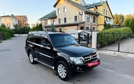 Mitsubishi Pajero IV, 2012 год, 2 490 000 рублей, 6 фотография