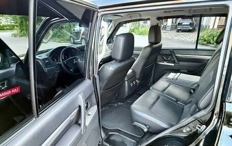 Mitsubishi Pajero IV, 2012 год, 2 490 000 рублей, 11 фотография