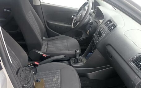 Volkswagen Polo VI (EU Market), 2015 год, 950 000 рублей, 3 фотография