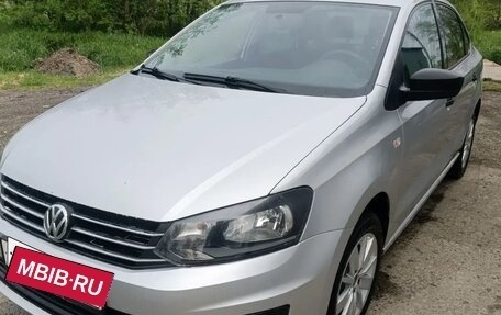 Volkswagen Polo VI (EU Market), 2015 год, 950 000 рублей, 2 фотография