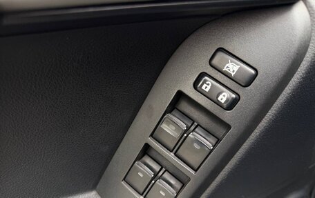 Toyota Land Cruiser Prado 150 рестайлинг 2, 2017 год, 4 590 000 рублей, 13 фотография