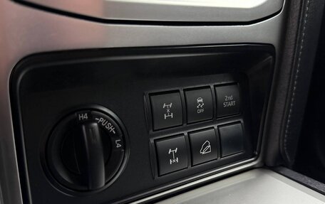 Toyota Land Cruiser Prado 150 рестайлинг 2, 2017 год, 4 590 000 рублей, 16 фотография