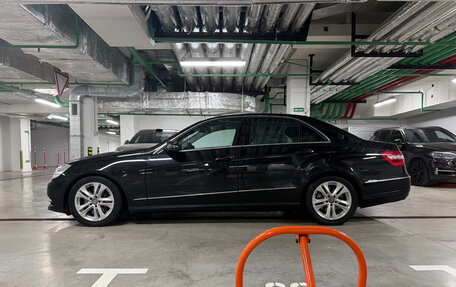 Mercedes-Benz E-Класс, 2012 год, 2 300 000 рублей, 2 фотография