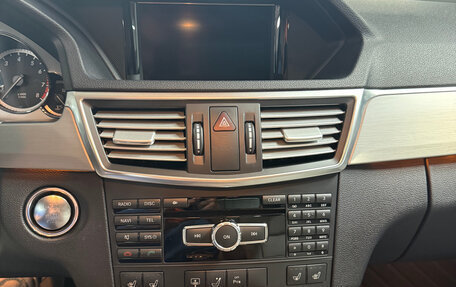 Mercedes-Benz E-Класс, 2012 год, 2 300 000 рублей, 10 фотография